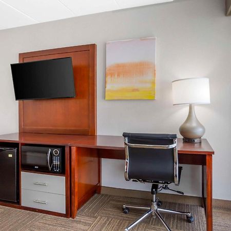 Comfort Inn Edgewater On Hudson River Esterno foto