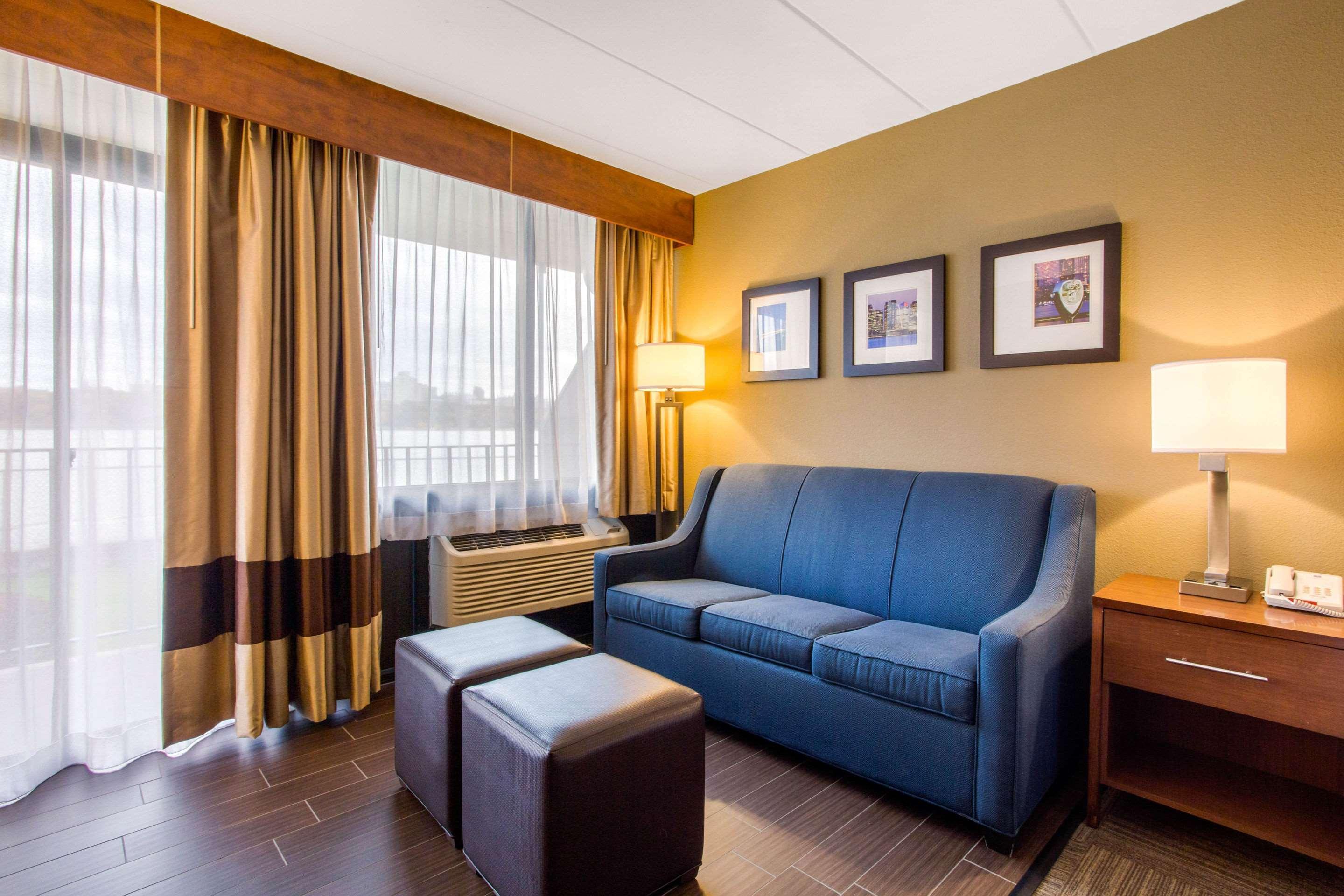 Comfort Inn Edgewater On Hudson River Esterno foto